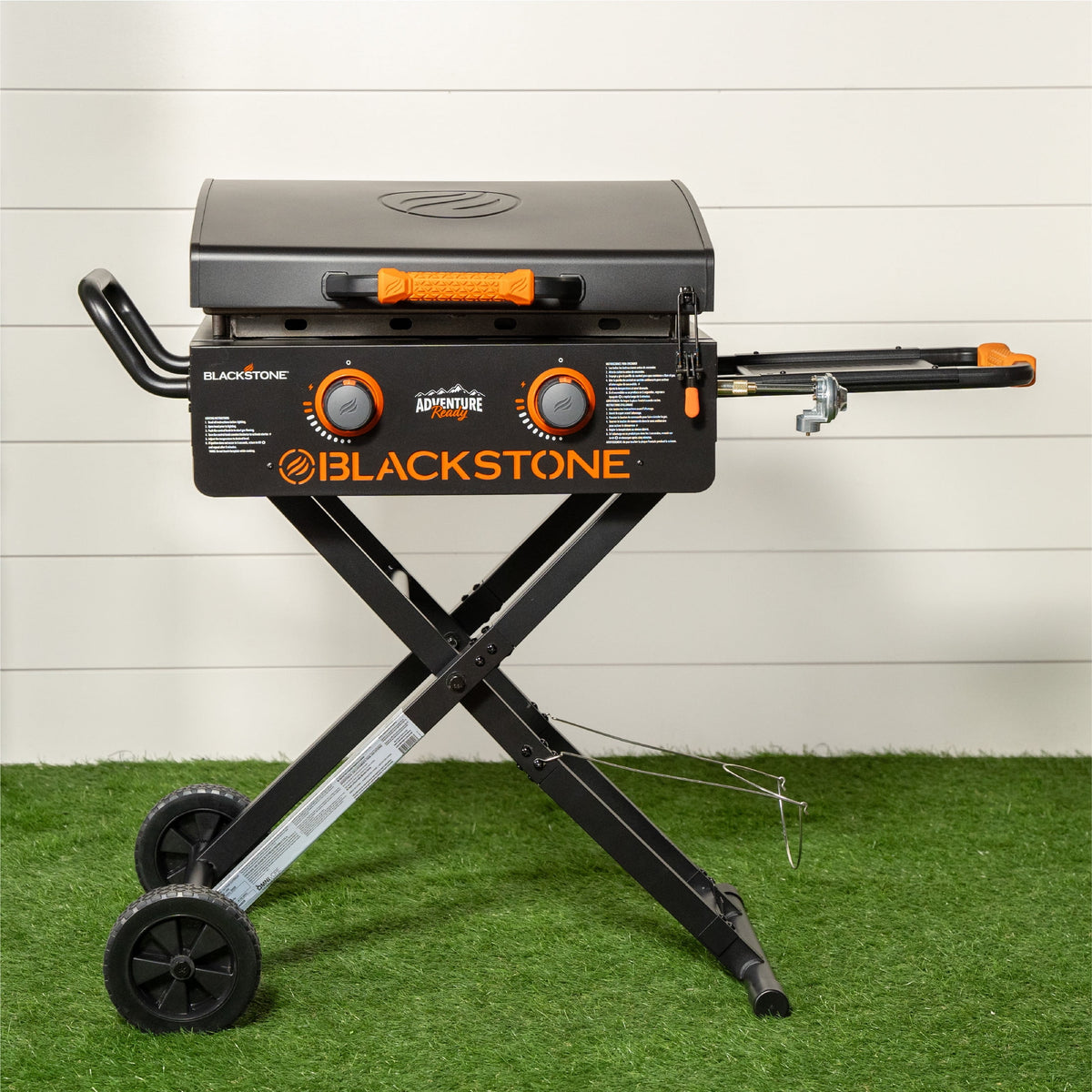 2-Burner 22 Propane Griddle with Flex-fold Legs H6650