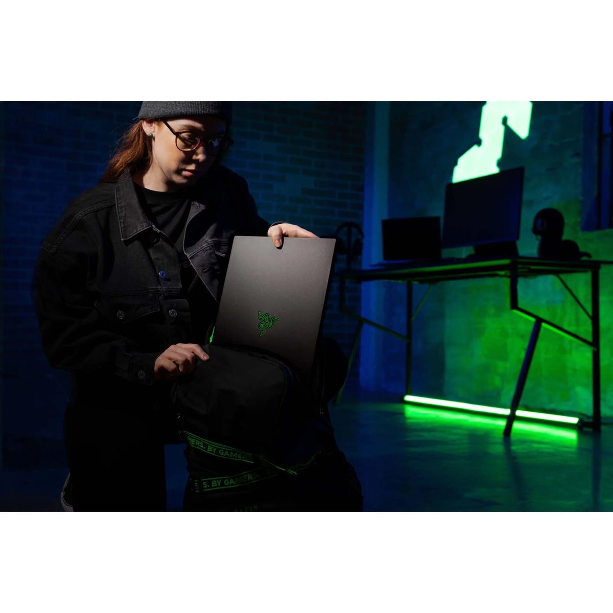 15.6" 4K UHD Gaming Laptop, Intel Core i9, NVIDIA GeForce RTX 3080 Ti 16 GB, 1TB SSD B861609