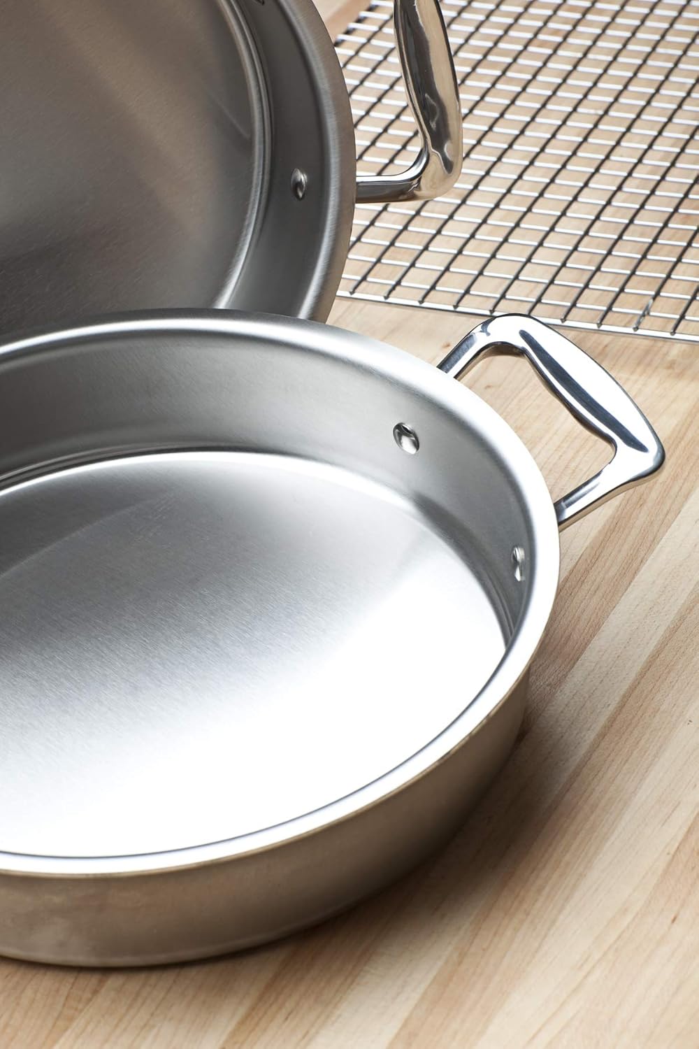 9 Round Stainless Steel Baking Pan W475191