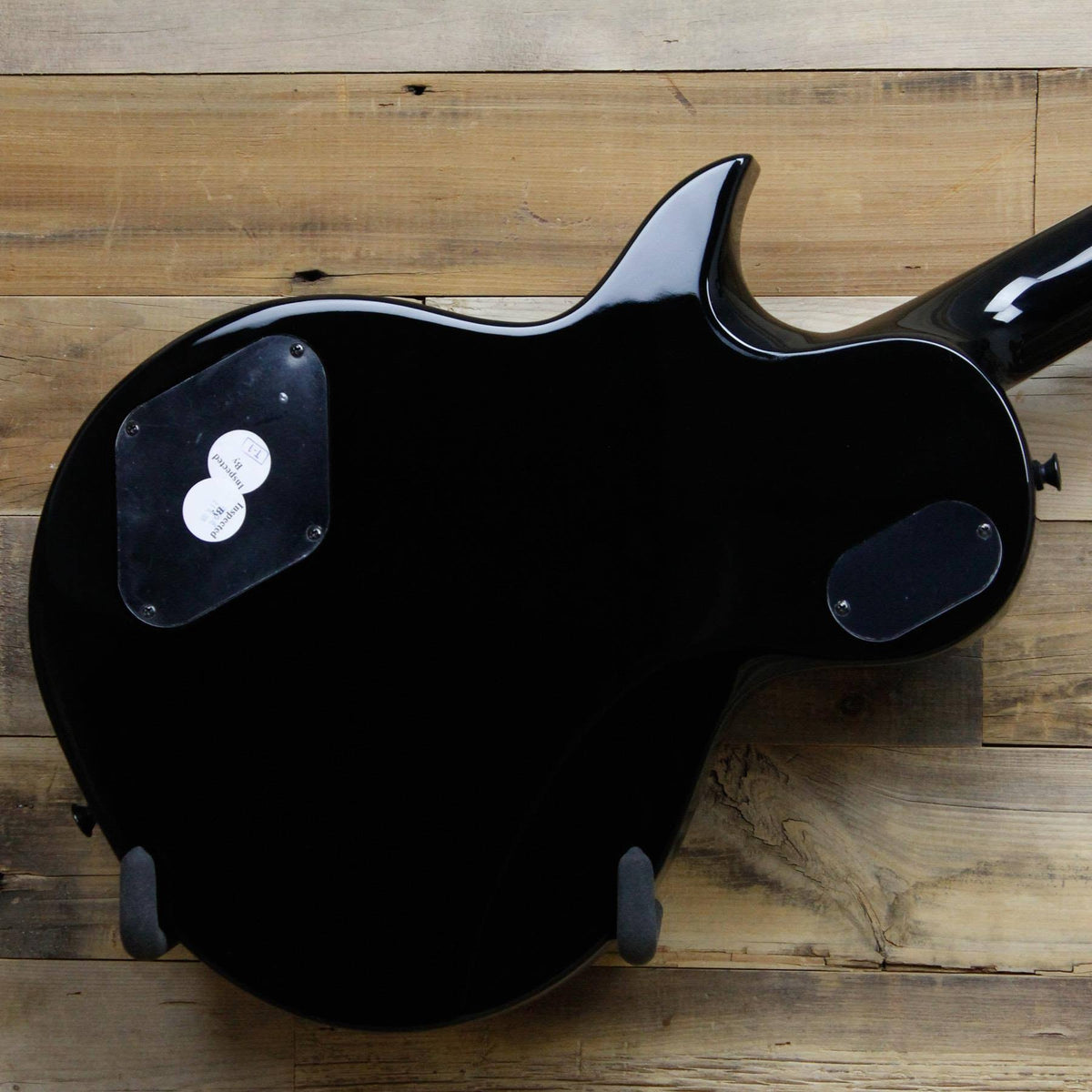 Black with White Bevels Electric Guitar R864086