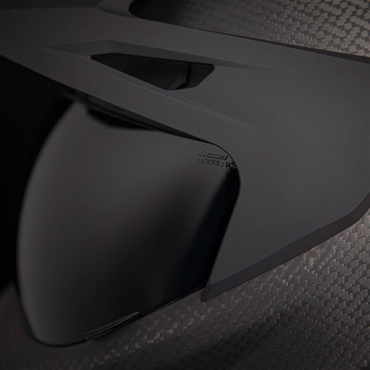Carbon Helmet G3769