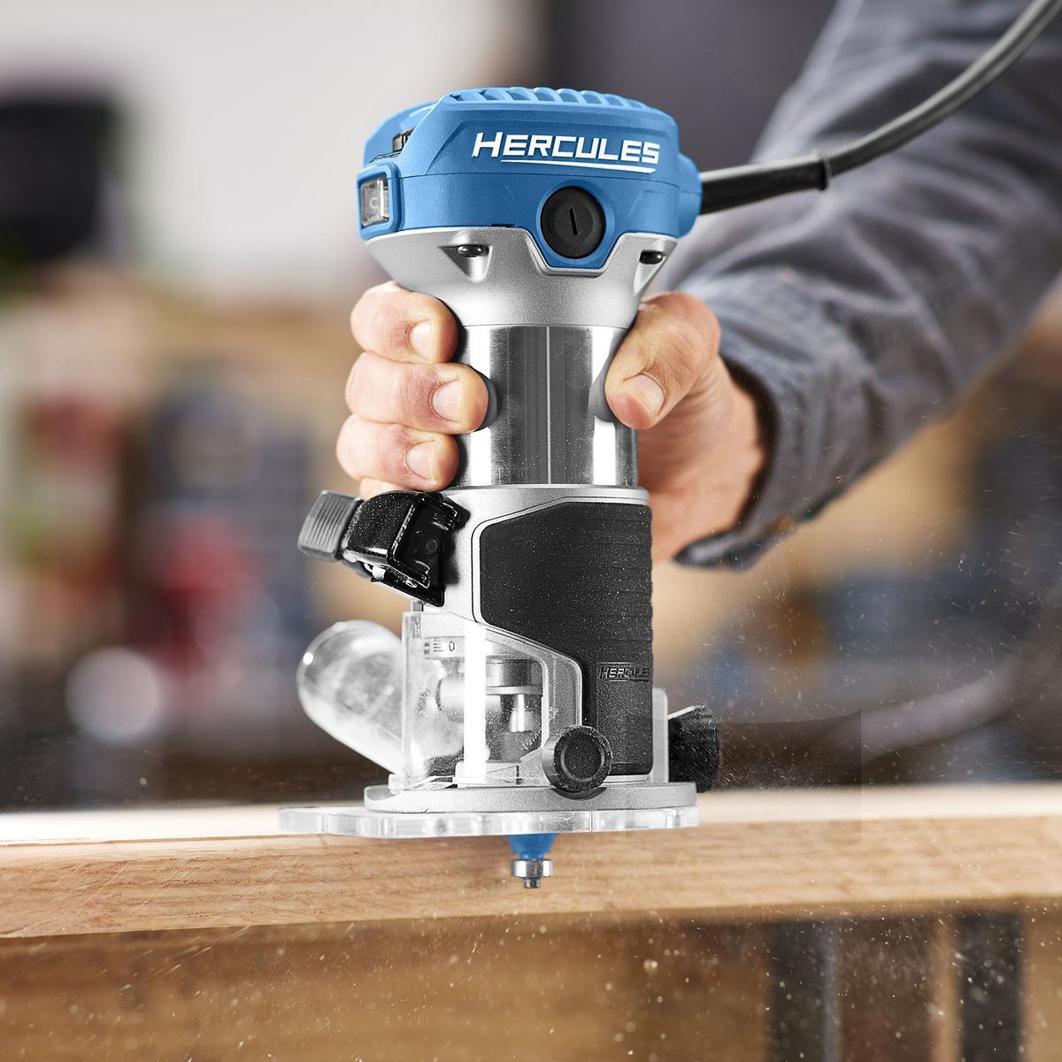 7 Amp Variable-Speed Compact Trim Router O52744