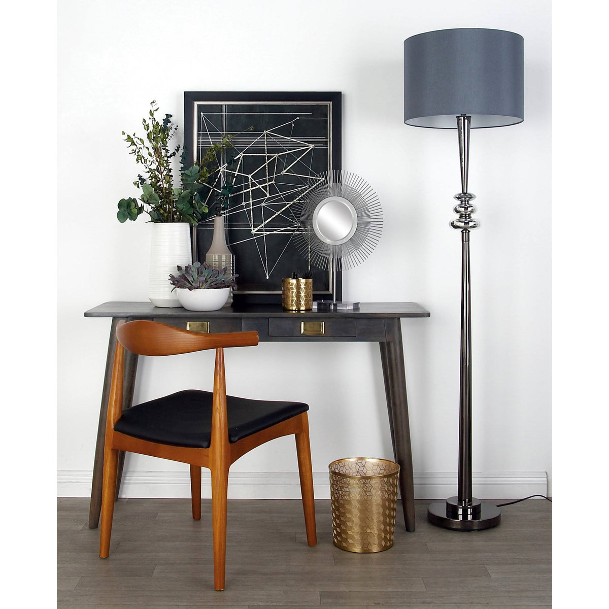 Modern Iron and Glass Vertical Floor Lamp X584