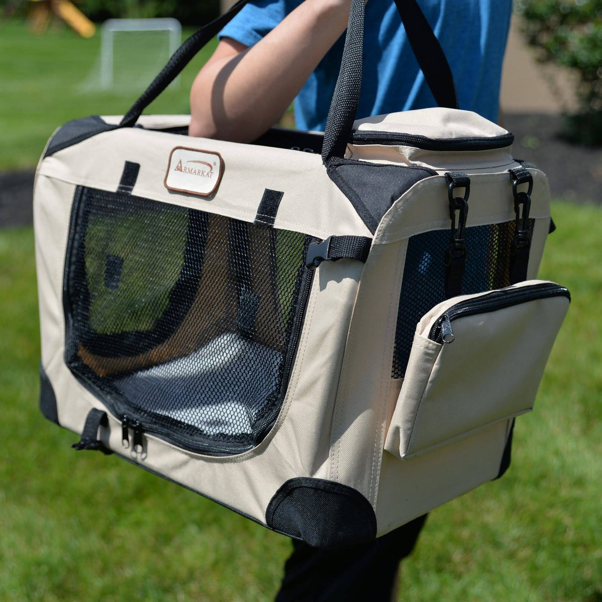 Beige Pet Carrier Z939361