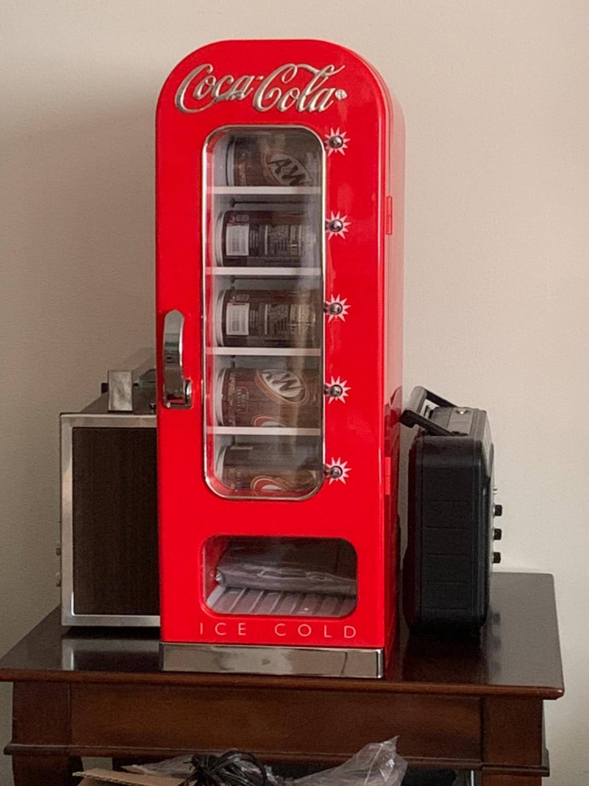 10-Can Retro Vending Fridge S11404