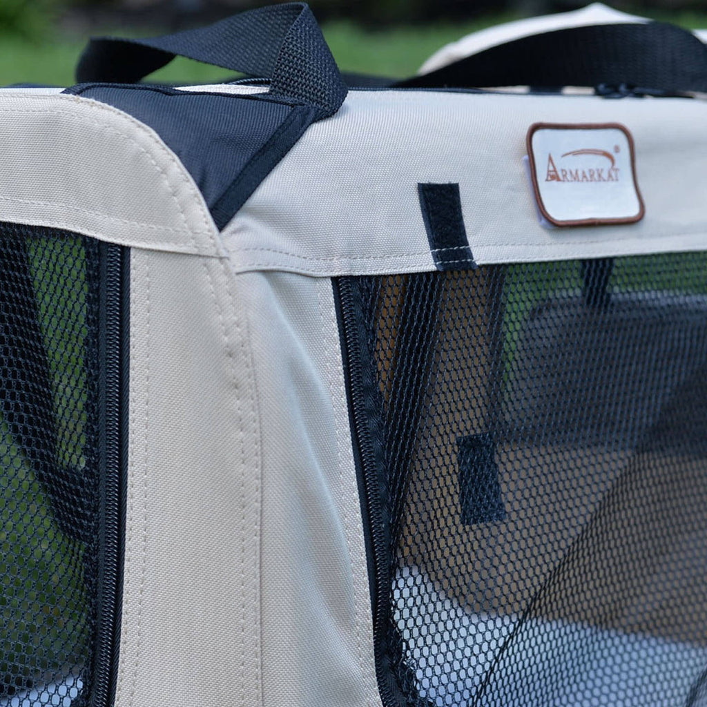 Beige Pet Carrier Z939361