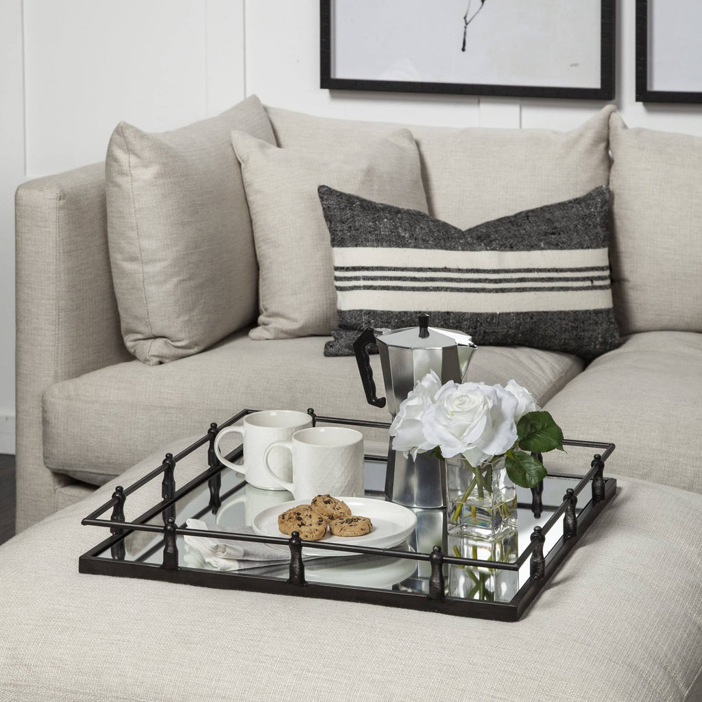 Black Metal Tray E5602