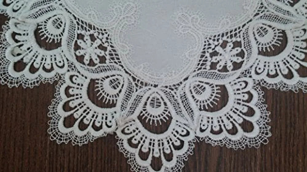 Antique White European Lace Table Runner 34 x 15 inches D162