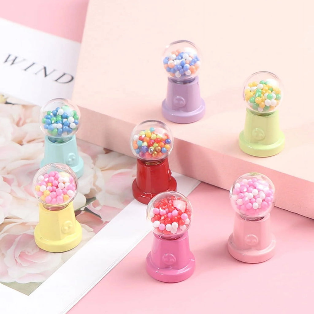 Mini Candy Machine Model Doll House Furniture Toys E3869